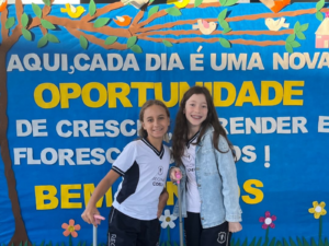 Comunidade escolar do Regina Coeli celebra o início de um novo semestre letivo
